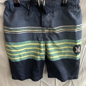 Boys Surf Shorts Size 7